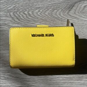 Michael Kors Sunny Yellow Wallet